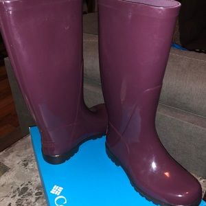 Rain boots